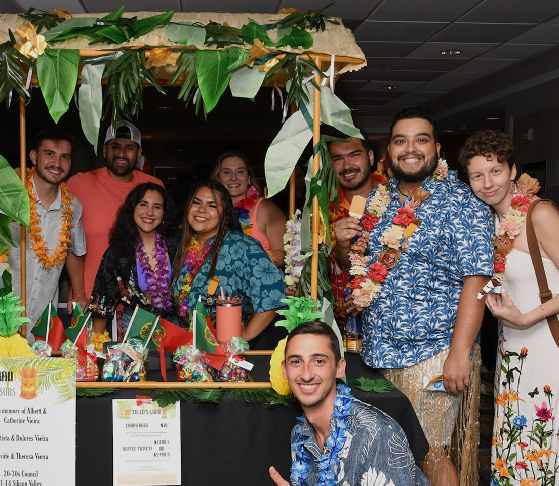 Fraternal Luso Events Group Smiling