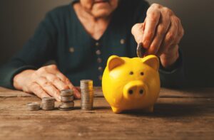 How Do You Assess Your Retirement Readiness in Your 40s?