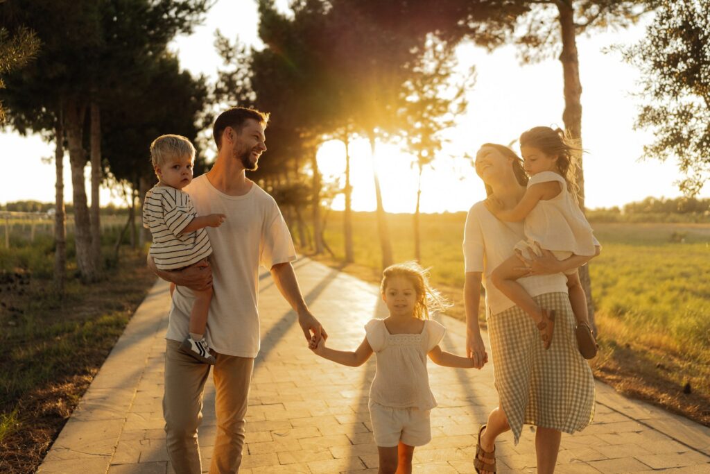 Life Insurance Beneficiary Rules: How to Choose, Change, and Protect Your Designations
